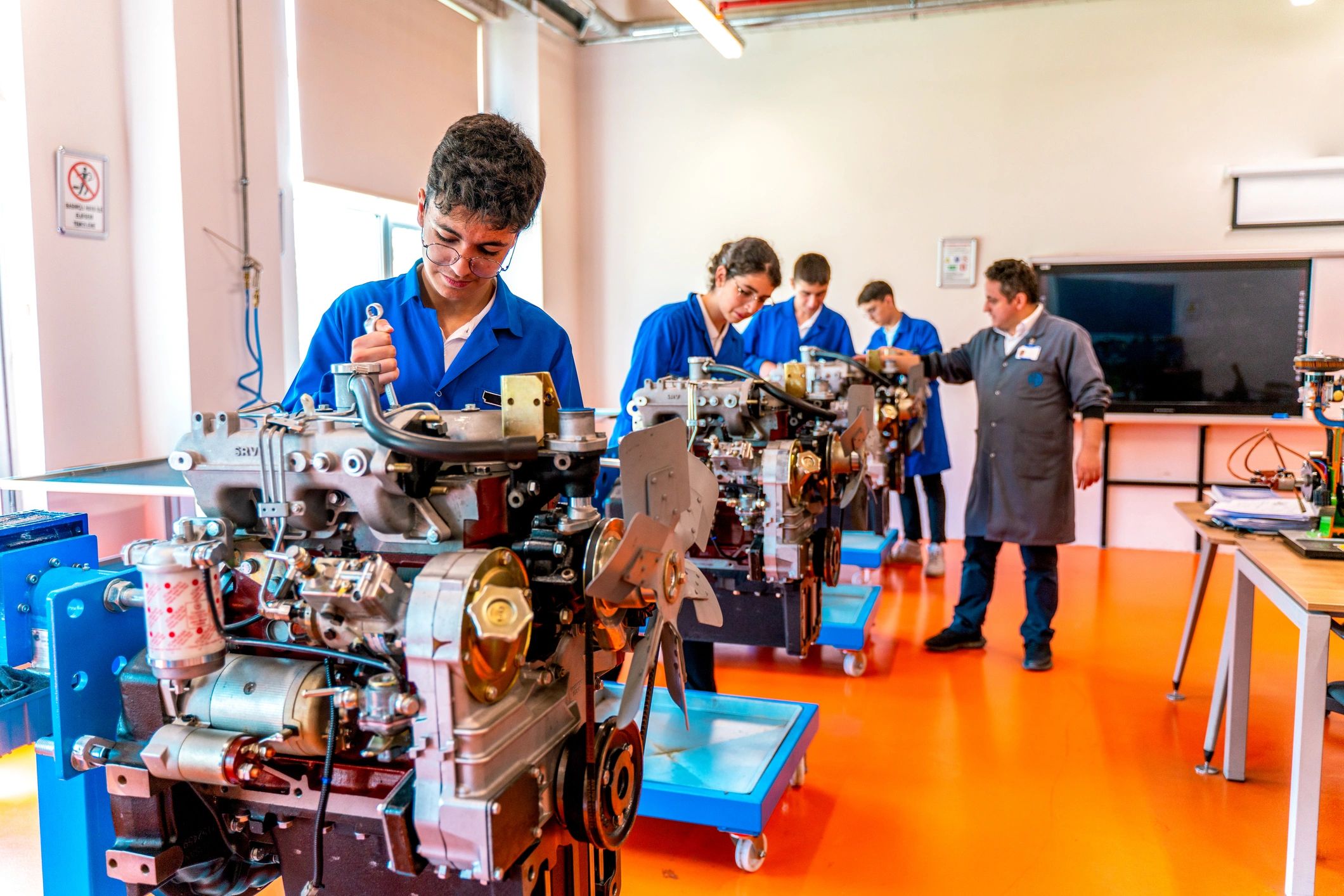 engine parts automotive